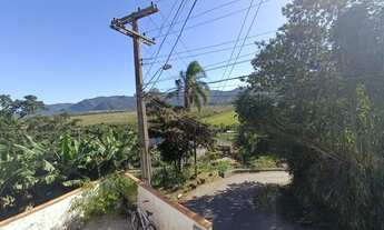 Imagem 2: Casa para aluguel tem 70 metros quadrados com 2 quartos em Pântano do Sul (andar superior