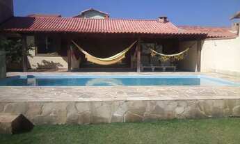 Imagem 3: Casa ampla com 3 quartos, piscina e edícula gourmet, 100m da praia, em Cordeirinho, Maricá