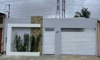 Imagem: Casa nova com terreno atrás/ Estudo propostas