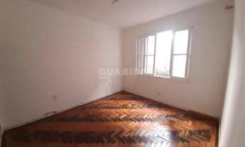 Imagem 7: Apartamento de 2 dormitórios, sendo 1 suíte, no bairro Petrópolis