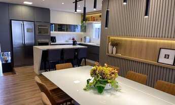 Imagem 2: Lindo imóvel à venda no bairro Pedra Branca em Palhoça.<br><br>Casa recém-refo