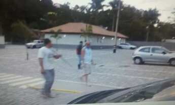 Imagem 4: Aptos.Pimenteiras 50m2, Cond.1sala 2 quartos, coz.´área serv., banh. estacc. ônibus portaa