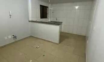 Imagem 2: Apartamento para aluguel possui 25 metros quadrados com 1 quarto em Samambaia Sul - Brasíl