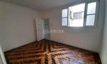 Imagem 2: Apartamento de 2 dormitórios, sendo 1 suíte, no bairro Petrópolis