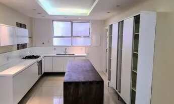 Imagem 7: 4 QUARTOS - SUÍTE - VAGA NA ESCRITURA - REFORMADO