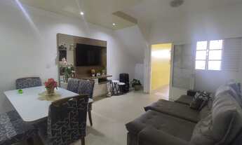 Imagem 2: Ótima Casa de 3 Quartos c/ 2 Suites, 2 Vagas, Sauna, Espaço Goumert e Churrasqueira