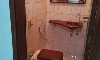 Imagem 4: QNL 2!!! Excelente casa de esquina com piscina e campinho de futebol, são 3 quartos!!!!