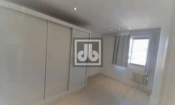 Imagem 6: Apartamento à venda na Praça da Bandeira, 2 quartos, suíte, 1 vaga e infraestrutura comple