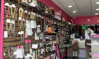 Imagem 5: Vendo ponto comercial, Bijouteria e salão de beleza