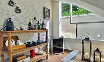 Imagem 5: Casa de luxo com 5 suítes e área de lazer com piscina, sauna e churrasqueira - 4 vagas - J