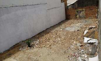 Imagem 2: Terreno Disponível na Beira Mar