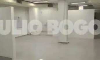 Imagem 5: Oportunidade no Centro da Tijuca. Excepcional loja comercial, localização privilegiada no