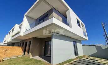 Imagem 2: Sobrado geminado com pátio no Morada das Palmeiras em Torres RS