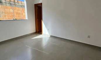 Imagem 3: CASA 2 QUARTOS COM VAGA