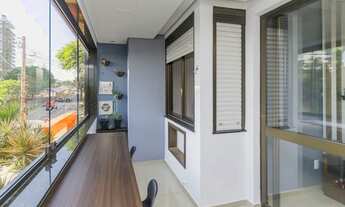 Imagem 5: Apto 2 dorms na Carlos Gomes, lareira, sacada, fica mobiliado e 1 vaga escriturada!