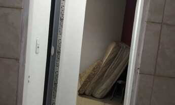 Imagem 6: Casa com 3 cômodos e uma área de serviço