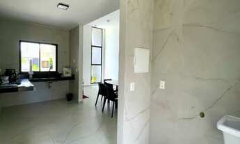 Imagem 2: Casa com três quartos sendo dois suítes no Eusébio - 90m²