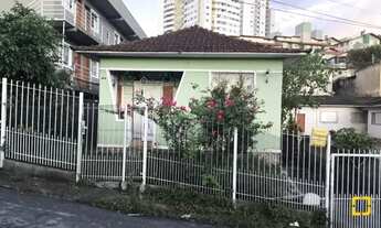 Imagem: Casa alvenaria à venda no bairro Capoeiras