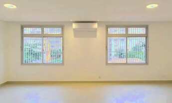 Imagem 6: Apartamento com 3 dormitórios , 3 suites, varanda , 191m2 e 1 vaga - excelente localização