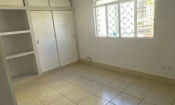 Imagem 2: Apartamento no Ed San Marino, com 3 quartos, sendo (1 suíte e 1 banheiro social), 1 vaga d