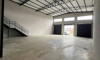 Imagem 6: Galpão Comercial para aluguel tem 360 m² no Bairro Segismundo Pereira em Uberlândia - MG