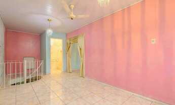 Imagem 7: Casa de 3 dormitórios, 4 banheiros, 3 vagas de garagem no bairro Agronomia