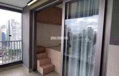 Imagem 4: Studio localizado entre duas estações de metrô