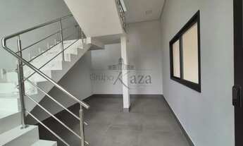 Imagem 2: Casa Sobrado - Condomínio Vivva Residencial Clube - 3 Dormitórios - 204m² - Estuda Permuta