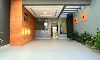 Imagem 2: Casa com Cozinha Planejada e rica em Acabamentos. Próximo a Av. Mandacaru