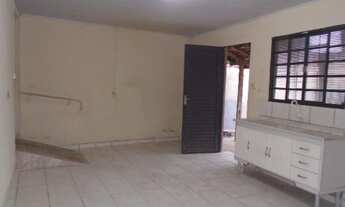 Imagem 5: Casa para Venda em Presidente Prudente, VILA LUZO, 4 dormitórios, 2 banheiros, 2 vagas