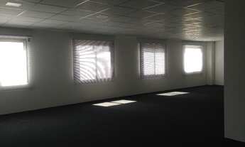 Imagem 4: CONJUNTO COMERCIAL EM PERDIZES