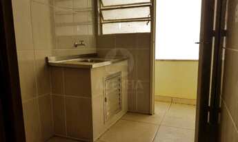 Imagem 2: Apartamento com 2 dormitórios à venda, 55 m² por R$ 250.000,00 - Centro - Porto Alegre/RS