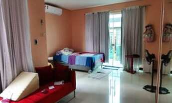 Imagem 5: Casa com ótimo acabamento e com piscina no Condomínio Cidade Jardim II