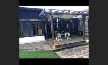 Imagem 2: VENDA - Belíssima Casa junto ao Mar, no Condomínio JARDIM MARAPENDI Barra da Tijuca