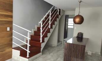 Imagem 3: Casa de condomínio linda, repleta de armários