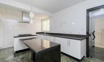 Imagem 5: Alugo Sobrado com 3 Quartos no Uberaba