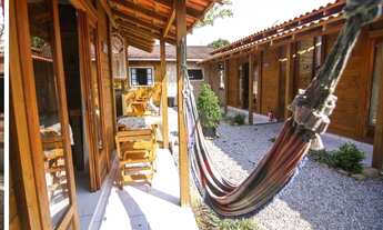 Imagem 4: Pousada com 6 cabanas e casa principal à venda, 160 m² - Grama - Garopaba/SC