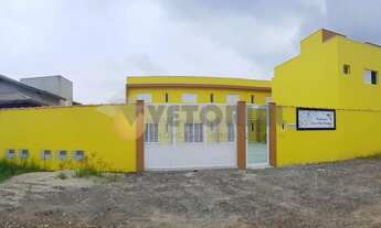 Imagem: Sobrado em condomínio com piscina no Capricórnio