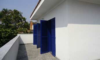 Imagem 4: Sobrado piso superior - 3 dormitórios grandes, sendo 1 suite, todos com porta balcão, a su