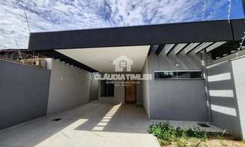 Imagem 2: Casa nova, térrea, no Rita Vieira com 2 suítes e 1 quarto