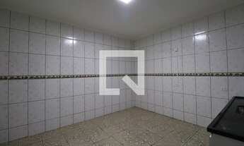 Imagem 2: Casa para Aluguel - Jardim Presidente Dutra, 1 Quarto, 45 m2