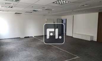 Imagem 4: Conjunto, 200 m² - venda por R$ 3.000.000,00 ou aluguel por R$ 8.000,00/mês - Vila Olímpia