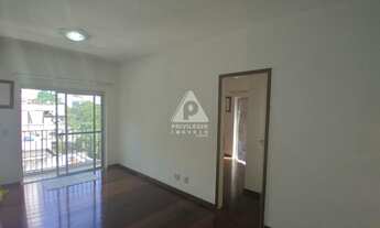 Imagem 2: 1 QUARTOS COM 1 SUITE , DEPENDENCIAS REVERTIDA PARA 2° QUARTOS MAIS VAGA DE GARAGEM E VARA