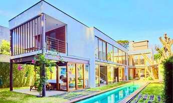 Imagem 2: Casa Moderna á venda no Alto de Pinheiros, com 3 suítes, 4 vagas, Piscina e churrasqueira