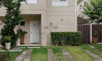 Imagem 2: Casa Condomínio - Jacareí - São João - Condomínio das Palmeiras - 3 Dormitórios - 127m²