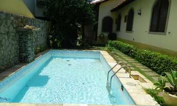 Imagem: Casa com Piscina no Flamboyant