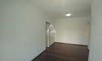 Imagem 4: 1 QUARTOS COM 1 SUITE , DEPENDENCIAS REVERTIDA PARA 2° QUARTOS MAIS VAGA DE GARAGEM E VARA