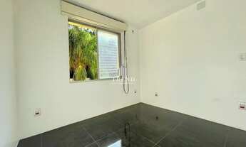 Imagem 7: PORTO ALEGRE - Apartamento Padrão - Jardim Carvalho