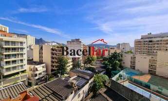 Imagem 2: Rio de Janeiro - Apartamento Padrão - Tijuca