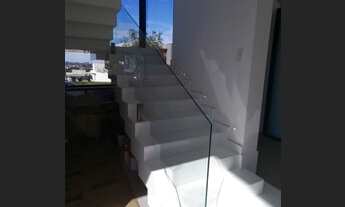 Imagem 6: Sobrado para venda com 498 metros quadrados com 4 quartos